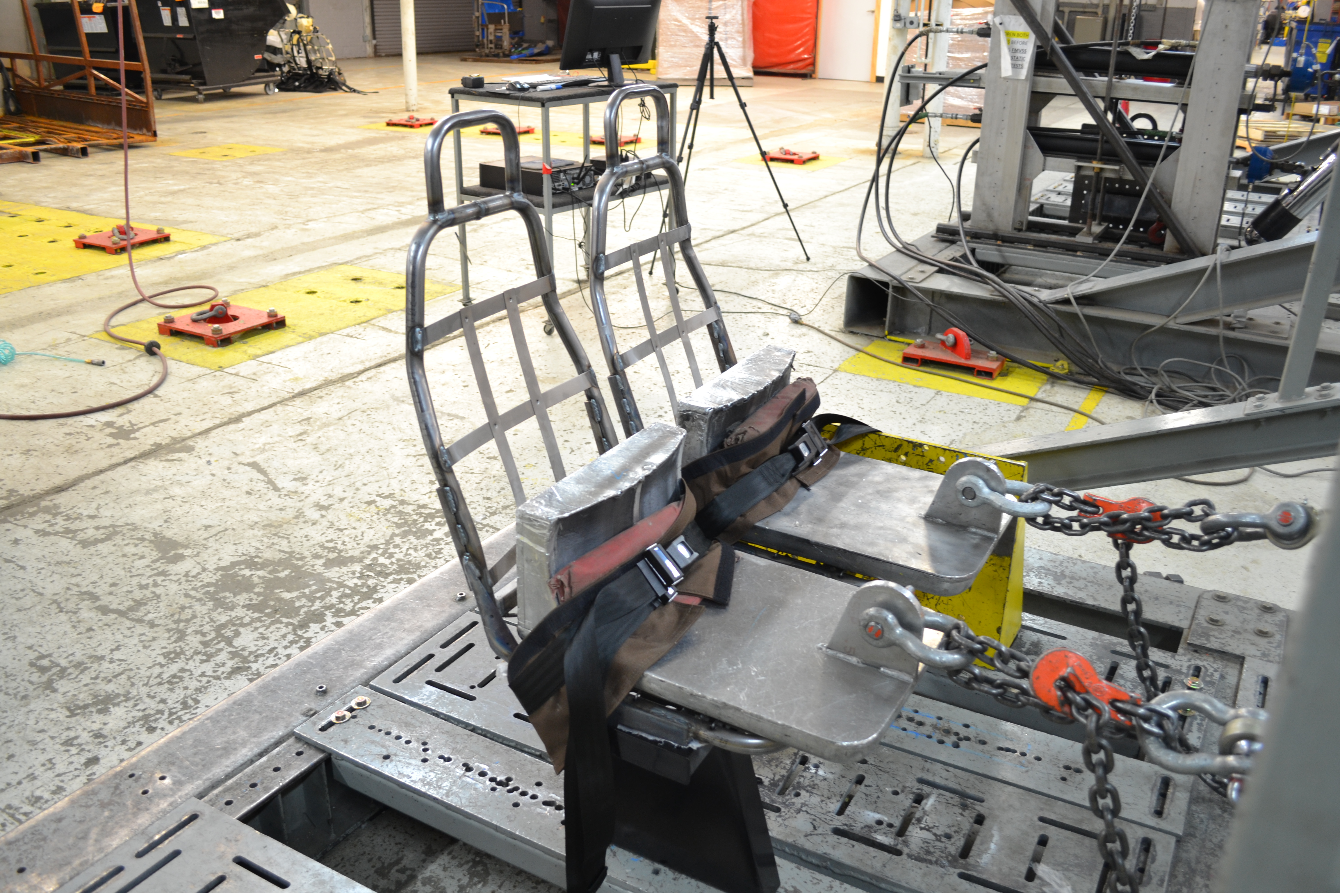 FMVSS 210 Type I Seat Belts.JPG Freedman Seating Company